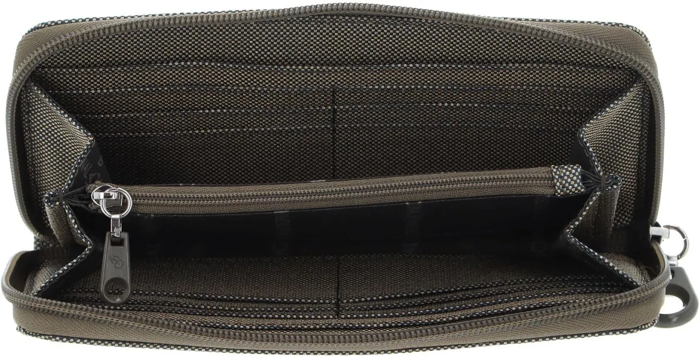 Mandarina Duck Md20 Wallet, Women's Travel Accessories, Wallets