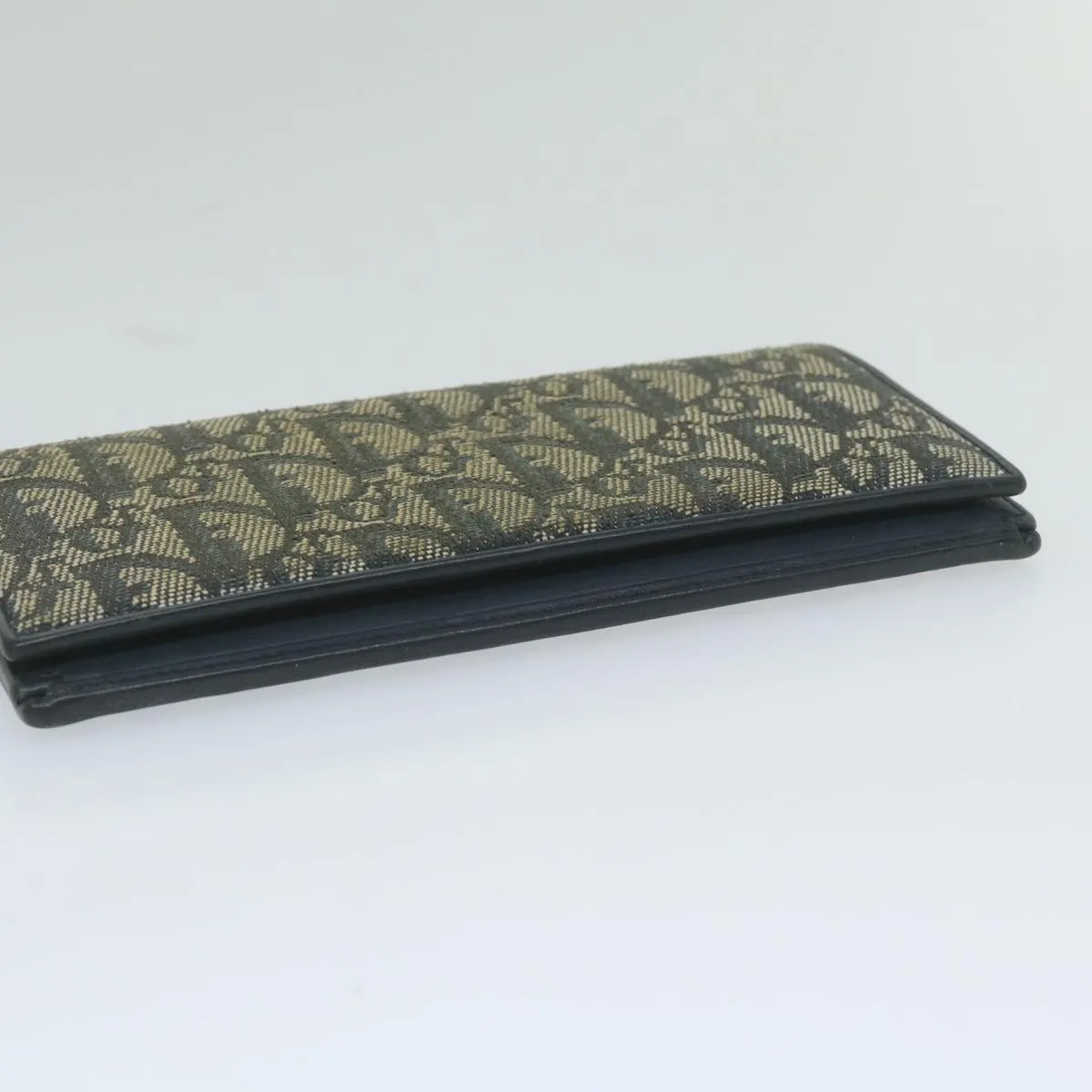 Navy Trotter Canvas Long Wallet with Multiple Compartments